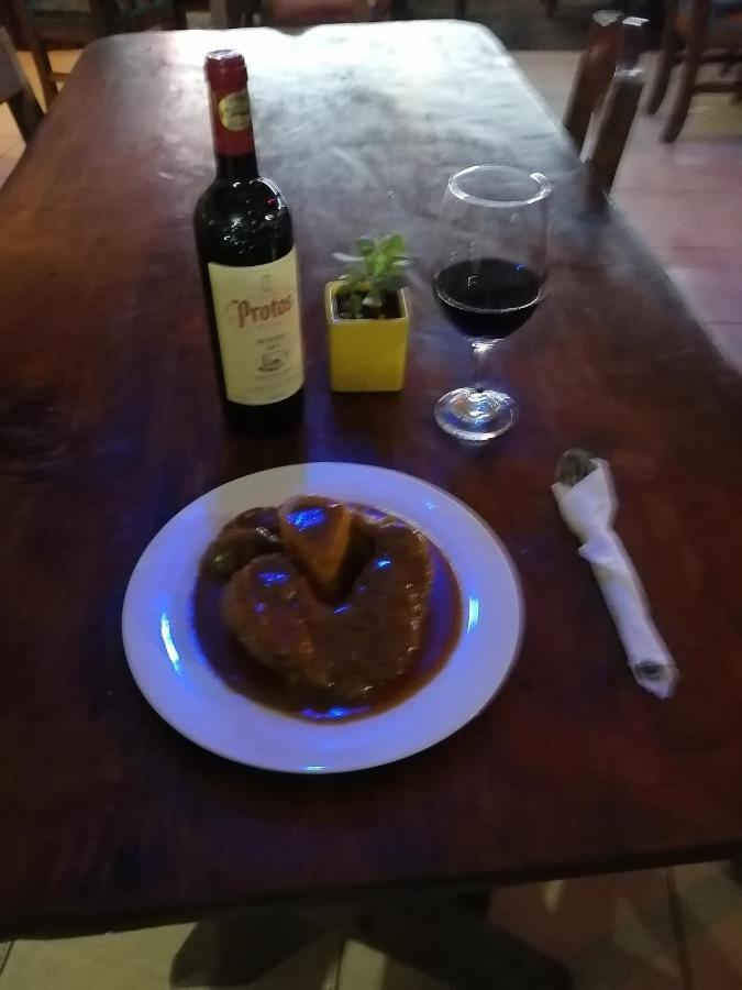 La Famosa Costillas A La Lena Jarabacoa Exteriör bild